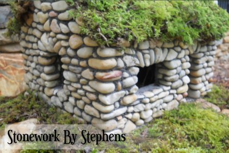 mini-stone-house-and-landscape-005w